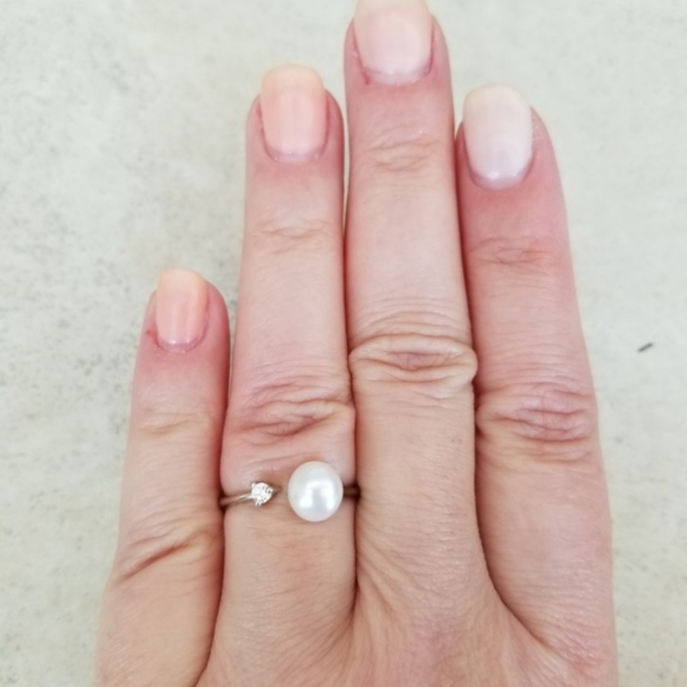 8mm Freshwater White Pearl Open Design Ring - Picture 6 of 7